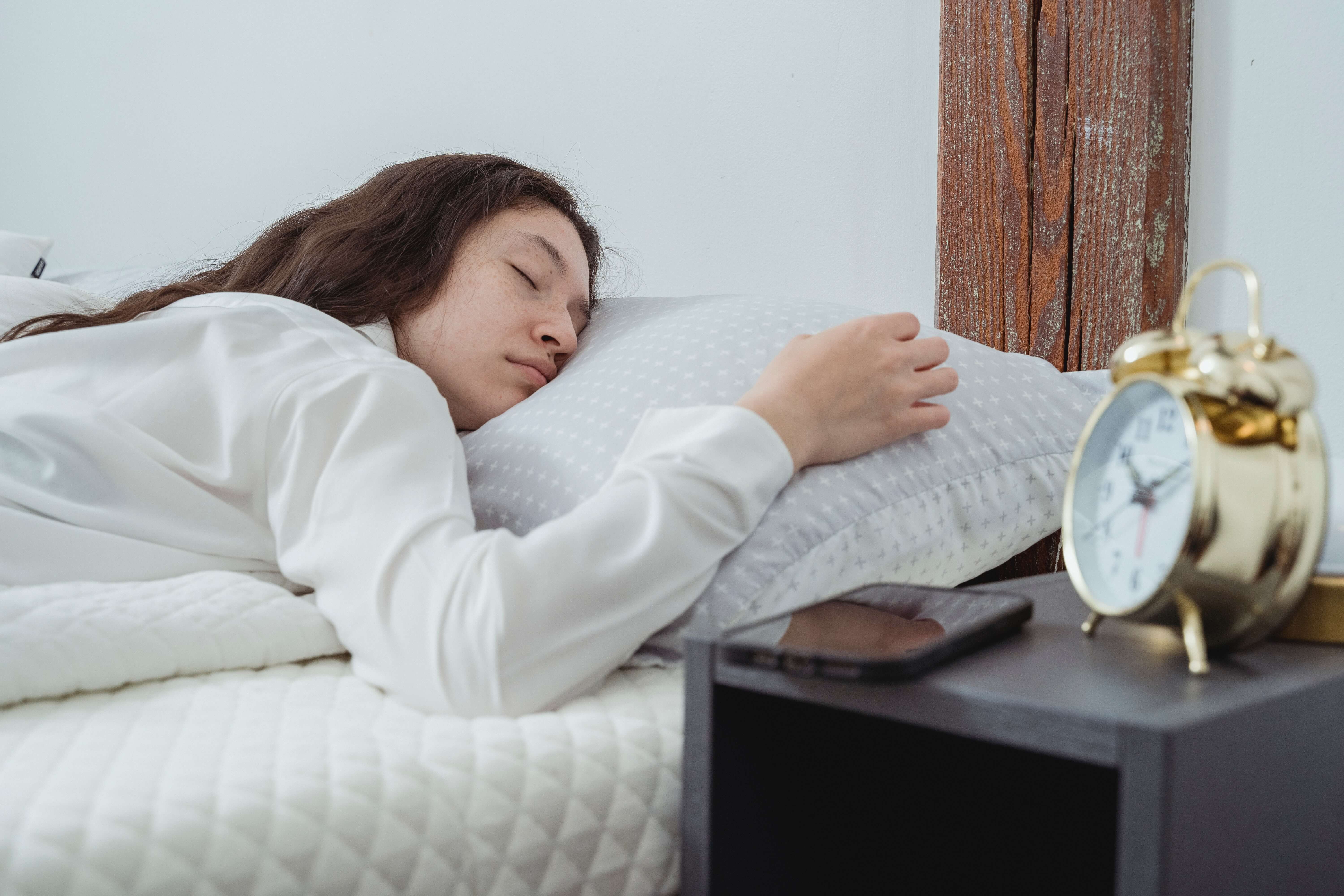 How to Stop Oversleeping？-Mintal